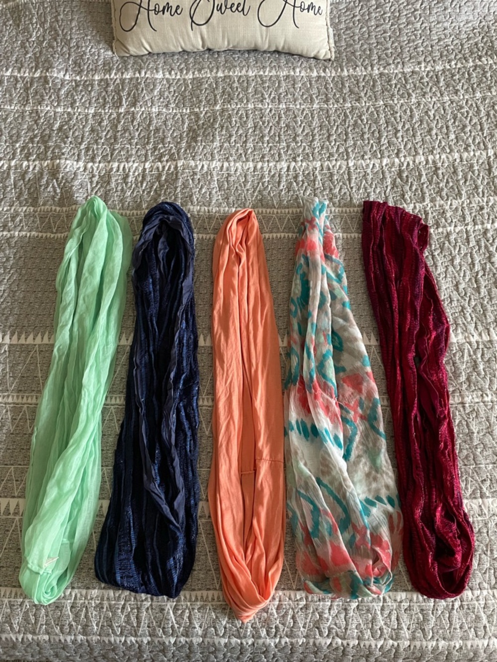 MIXIT & Unbranded Women Scarf Lot Of 5 Multiple Colors - Excellent Condition